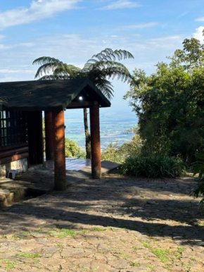 Chalet con jacuzzi en Dapa